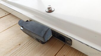 Nissan Patrol – Dveře výklopné bílé K160 5 tis - 10