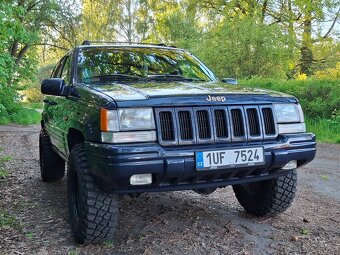 Jeep grand cherokee 5,2 V 8 - 10