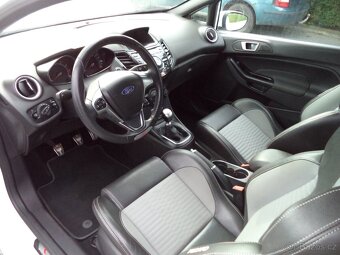 Ford Fiesta 1,6 i 134kw ST - 10