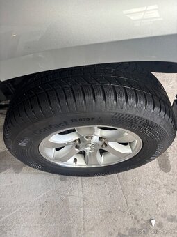 Toyota Land Cruiser - 10