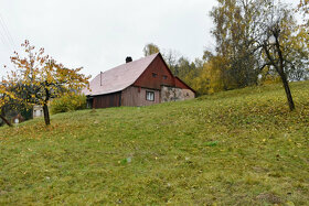 Štikov - prodej domu s pozemkem 3155 m2 - 10