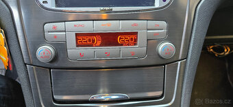 Ford Mondeo 2.2 TDCI 127 kw, r.v. 2010, 240 tis.km, nová STK - 10