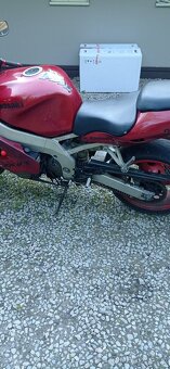 Prodám Kawasaki zx9r - 10