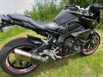 Yamaha MT-10 - 10