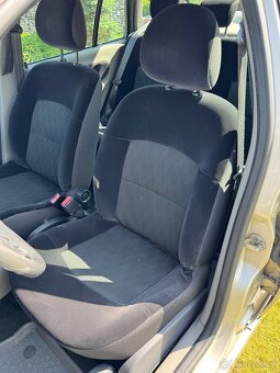 Renault Thalia 1.2 55 kw 2009 s klimatizací - 10