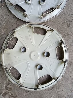 Originál poklice Ford r16 - 10