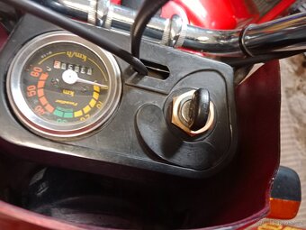 moped - 10