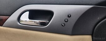 Peugeot 407 2.0HDI - 10