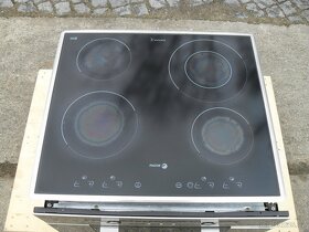 VESTAVNÝ ELEKTRICKÝ SPORÁK FAGOR-8 PROG,NEREZ,DOTYKOVÁ DESKA - 10