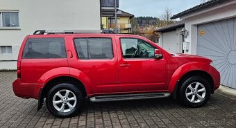 Nissan Pathfinder 2.5 dCi SE 140kw - 10