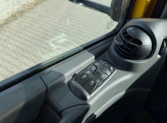 Mercedes-Benz ATEGO 1224 4x2 E6 - skříň - 10