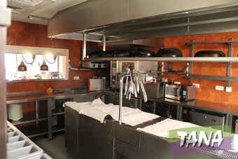 Prodej restaurace ve Starých Splavech, ev.č. 00145 - 10