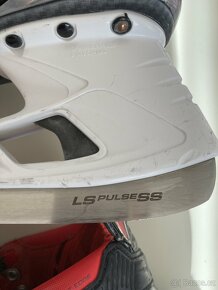 Hokej brusle Bauer Vapor X4, vel.7,5 š.F1 - 10