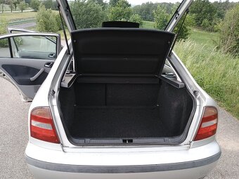Škoda Octavia 1,6i,74kw,114000km - 10