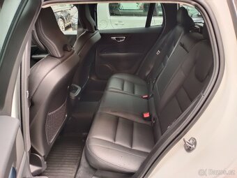 Volvo V60 Diesel 145kW Geartronic 63tkm - záruka Autodraft - 10