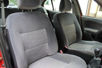 Renault Mégane 1.4i 95PS Authentique - 10