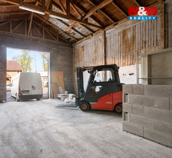 Pronájem obchodního objektu v Jílovém, ul. Teplická - 10