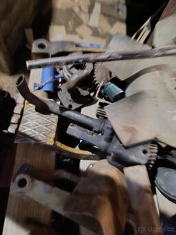 Díly na Zetor 3011 - 10