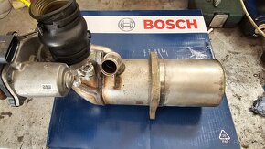 AGR / EGR ventil a chladič z motoru CNHA 2.0 TDi 140kW VW AG - 10