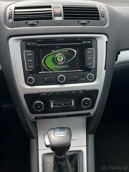 Octavia 2.0 tdi 103kw DSG 2010 327 T.km - 10