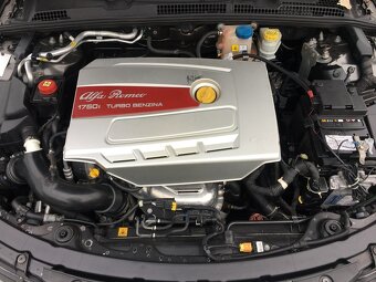 ALFA ROMEO 159 1.8TBi Sport paket TOP STAV - DPH 1.majitel - 10