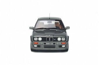 BMW E30 Touring 325I 1991 1:18 OttoMobile - 10