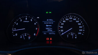 Hyundai i30 Kombi 1.4 T-GDI (140 koní) - manual - 10