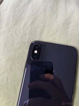 Apple iPhone X 64GB vesmírně šedý - 10