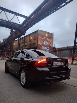 Volvo S80 V8 4.4i AWD (4x4) - 10