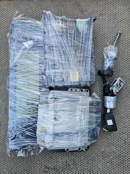 Náhradní díly Citroen C4 Picasso - 10