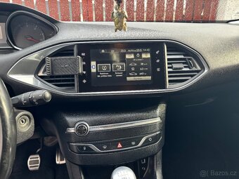Peugeot 308 SW 1.6 88 kW - 10
