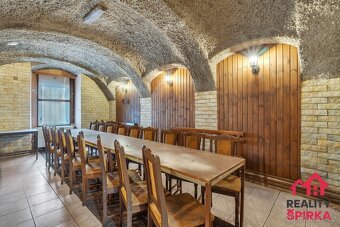 Prodej RD s restaurací Na Kovárně, CP 413 m², Moravská Třebo - 10