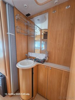 karavan Chateau Cristall 460TF - 10