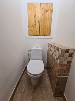 Pronájem hezkého bytu 2+1 s balkónem a parkováním, Opava, ul - 10