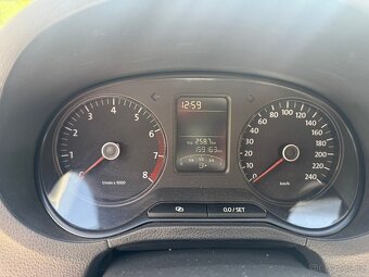 Volkswagen Polo 1.2/51kw 2011 - 10