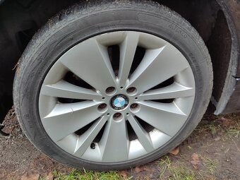 BMW E61 535d 200kw m-paket výbava - 10