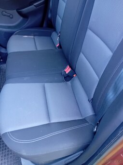 Hyundai i30 kombi - 10