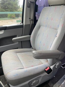 VW TRANSPORTER T5 2.5 TDI 96Kw AXD - náhradní díly - 10