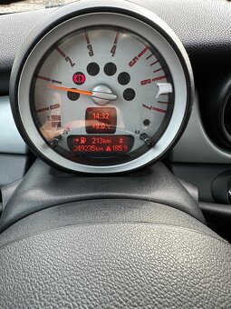 Mini Cooper R56 - 10