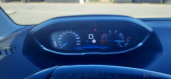 Peugeot 5008 2.0 Hdi rv.2017/10 - 10