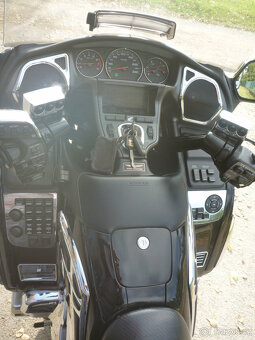 Honda Goldwing 1800 ABS - 10