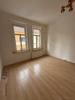 Pronájem bytu 2+1 72 m2 - 10