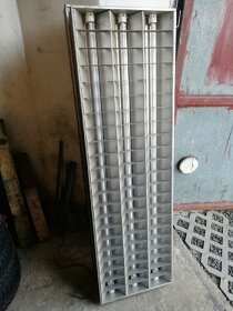 Světlo Siemens 3 zářivky. - 10