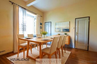 Prodej prostorného bytu 3+1 89m2 plus sklep v centru Hradce  - 10