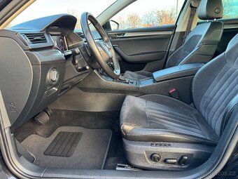 ŠKODA SUPERB COMBI 2.0 TDI STYLE - 10