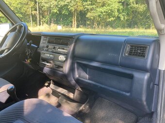 Vw Caravelle T4 2,5TDi 75kw 2xšoupačky+okna - 10