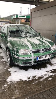 Golf 4 - 10