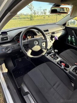 Passat B6 1.6 fsi - 10