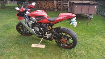 Mv agusta f3 800 - 10