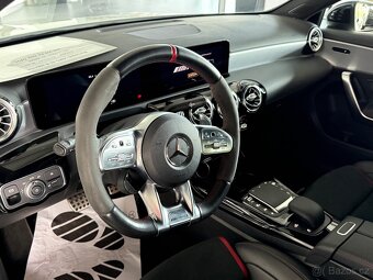 Mercedes A45S AMG - 10